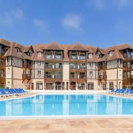 Le Cosy Residence Du Golf 多维尔 外观 照片