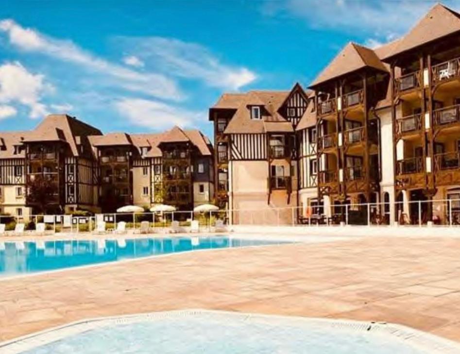 Le Cosy Residence Du Golf 多维尔 外观 照片